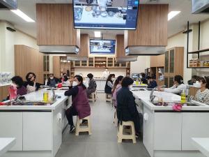 충주농산물 가공체험교육관‘충주앤쿡’시범운영