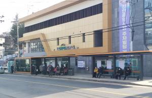 천안시, 시민 편의를 위한 최장길이 버스 승강장 설치