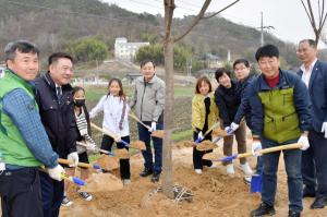 담양군, 군민과 함께하는 제78회 식목일 기념 나무심기 행사