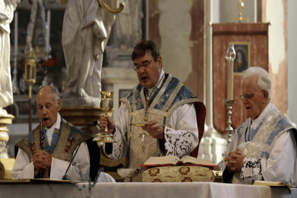 BBS 특집 다큐 종교를 품은 잔 방송화면. /BBS