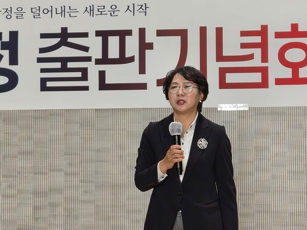 '정치 신인' 홍수정, 광덕에서 '첫 발'..."마음글로 지역 바꾸겠다" - 뉴스 썸네일 이미지