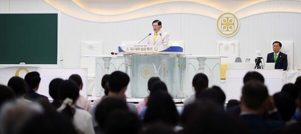 신천지 "정치권과 '일절 연계 차단'"…5만여 명 <b>입당</b> 혐의 사과