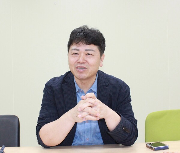 [산업현장 CEO] "리튬 없는 차세대 배터리로 세계시장 누빈다"···㈜쉐... - 뉴스 썸네일 이미지