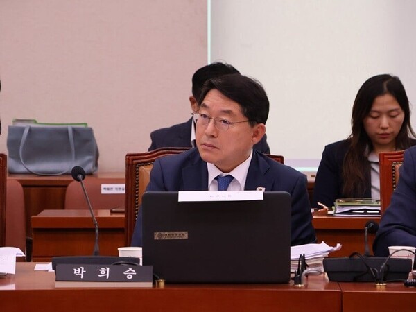[2026 국감] 박희승 의원, 남원·장수 송전선로 '재검토' 촉구 전력 수요... - 뉴스 썸네일 이미지